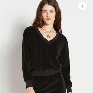Suzie Kondi velour v neck top